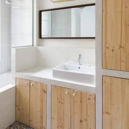 Wonderful Flat In - Welkeys